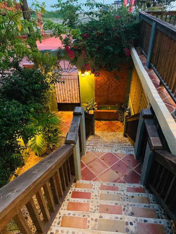 Puertas Bed & Breakfast Vieques Luaran gambar